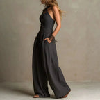 Cristina | Mono Elegante Escote Cruzado